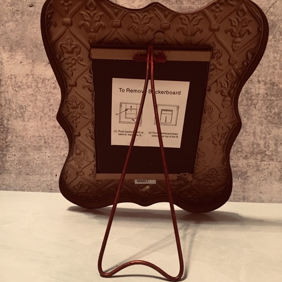 Fleur de Lis Photo Frame 5” x 7” photo - Picture 4 of 6